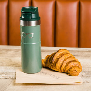 stanley-action-travel-mug-featured